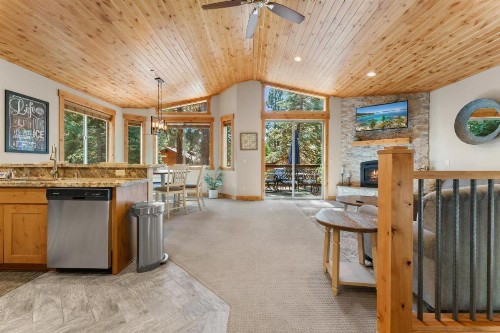 The Speckled Gem (Home) - image 1