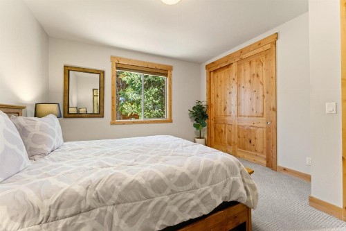 The Speckled Gem (Home) - image 6