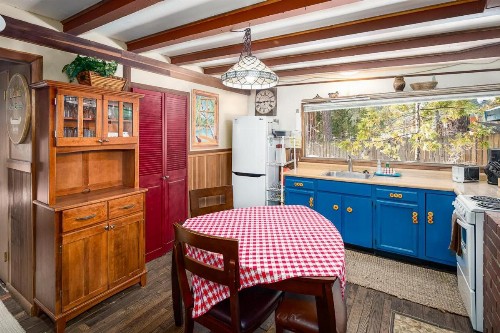 The Gingerbread Cottage (Cabin) - image 26