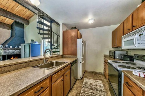 North Lake Loft - image 3