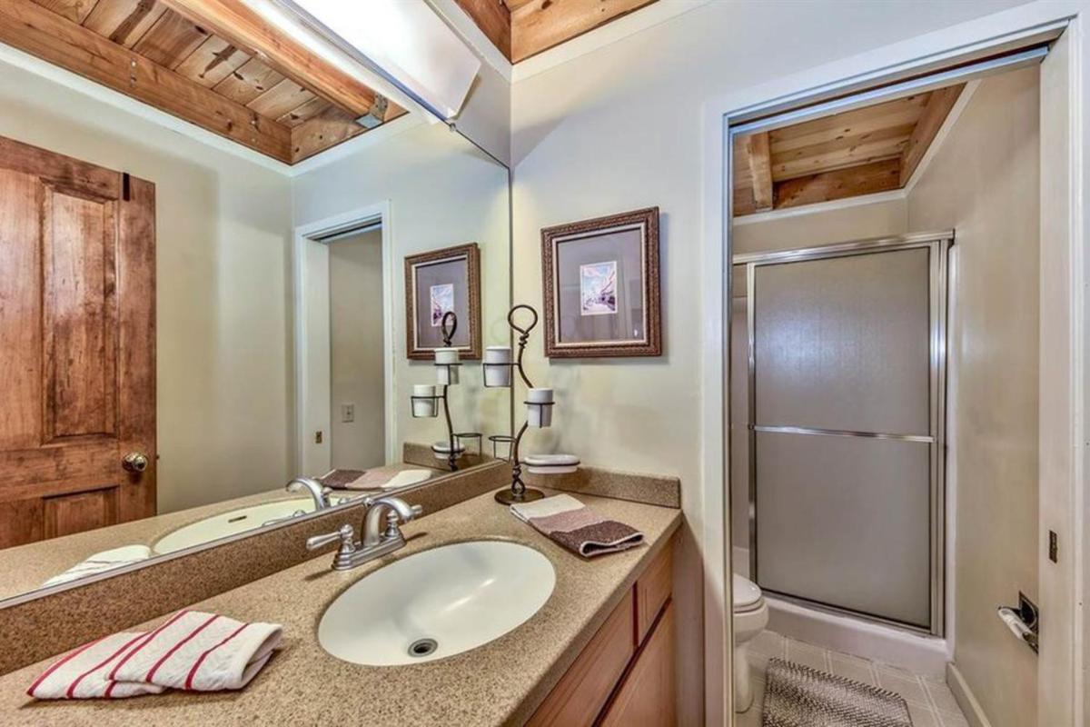 North Lake Loft - image 6