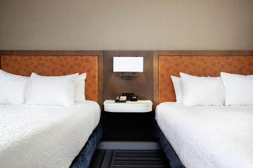 Hampton Inn Kingsport - image 17