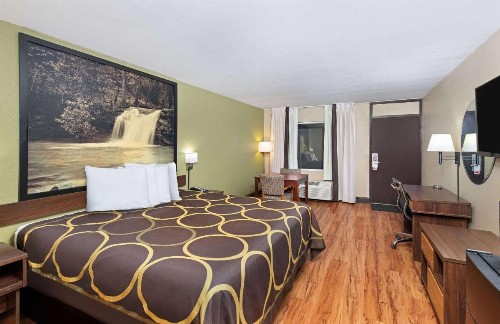 Super 8 by Wyndham Kingsport - image 26