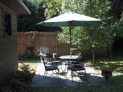 The Carriage House Loft - image 17