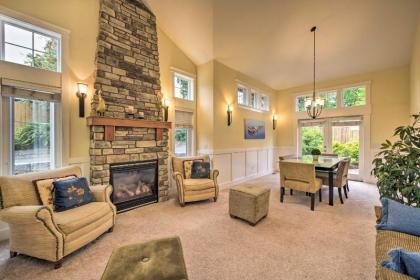 Family Home Game Room and Gym 13Mi to Seattle