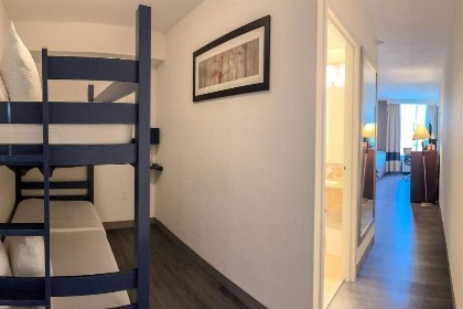 Comfort Inn Maingate - image 23
