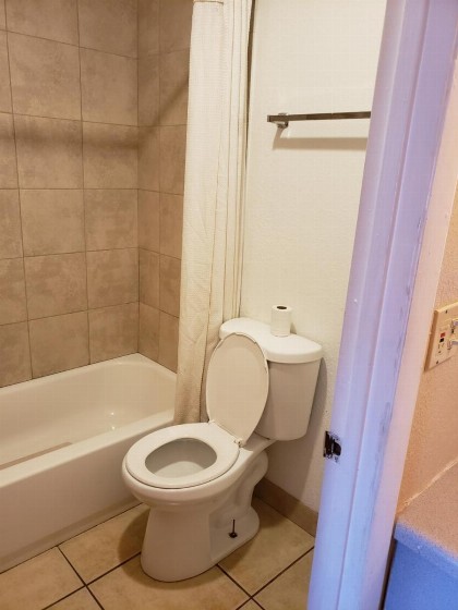 Knights Inn - Kissimmee Orlando - image 3