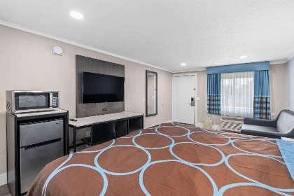 Knights Inn - Maingate Kissimmee - image 33