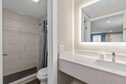 Knights Inn - Maingate Kissimmee - image 40