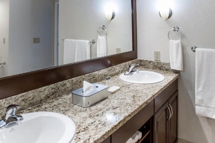 Polynesian Isles Resort By Diamond Resorts - Newly Renovated - image 46