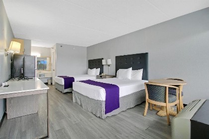 Baymont by Wyndham Kissimmee - image 17