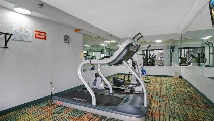Baymont by Wyndham Kissimmee - image 32