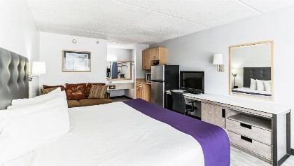 Baymont by Wyndham Kissimmee - image 39