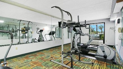 Baymont by Wyndham Kissimmee - image 9