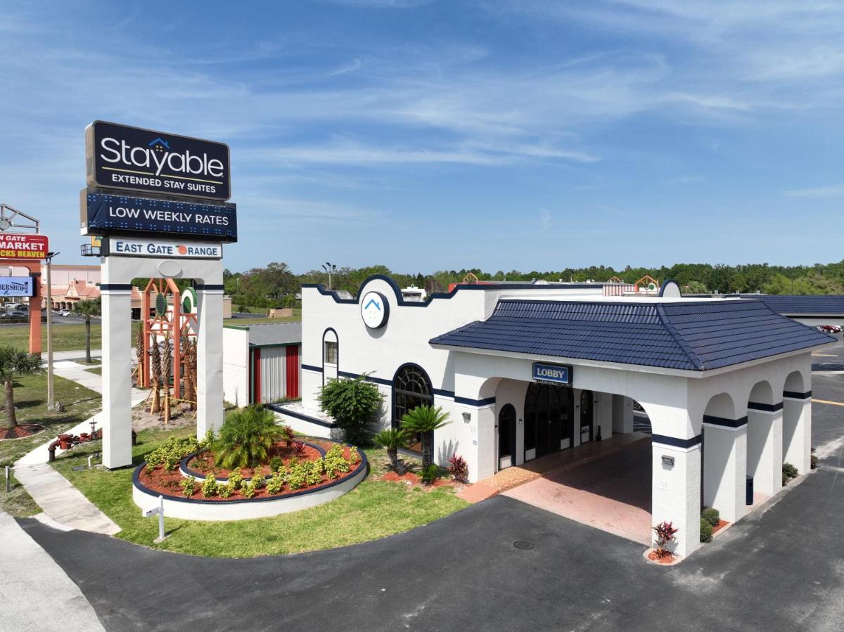 Travelodge Suites by Wyndham Orange - image 2