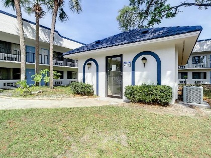 Travelodge Suites by Wyndham Orange - image 23