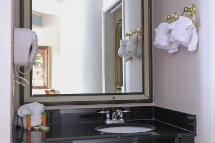 Destiny Palms Hotel Maingate West - image 19