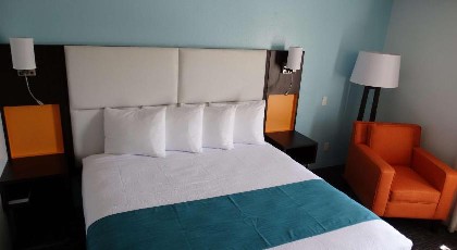 Best Western Plus Kissimmee-Lake Buena Vista South Inn & Suites - image 31