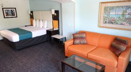 Best Western Plus Kissimmee-Lake Buena Vista South Inn & Suites - image 9