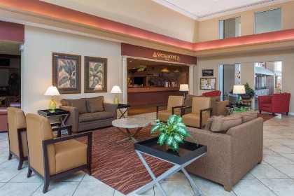 Ramada by Wyndham Kissimmee Gateway - image 22