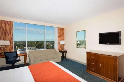 Ramada by Wyndham Kissimmee Gateway - image 34