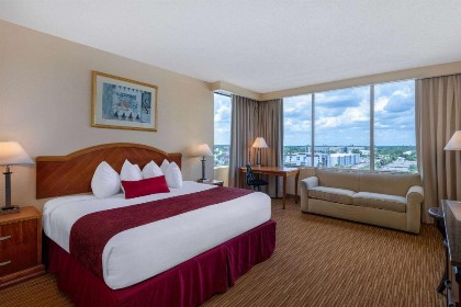 Ramada by Wyndham Kissimmee Gateway - image 42