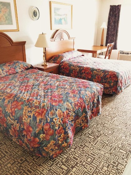 Red Carpet Inn Kissimmee - image 15