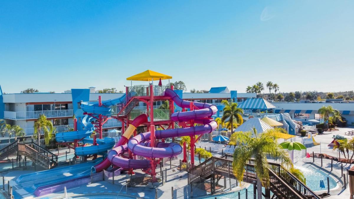 Flamingo Waterpark Resort - main image