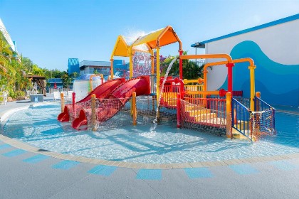 Flamingo Waterpark Resort - image 10