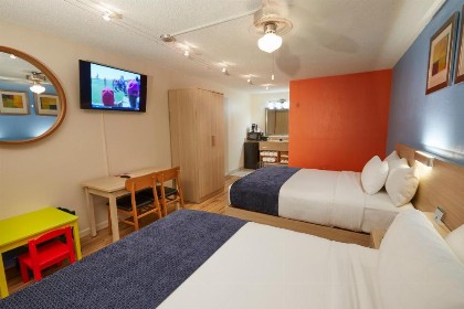 Flamingo Waterpark Resort - image 14