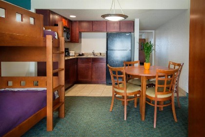 Flamingo Waterpark Resort - image 33