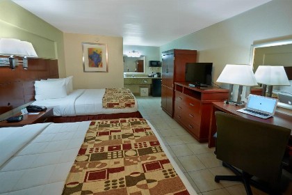 Flamingo Waterpark Resort - image 49