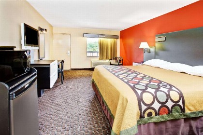 Super 8 by Wyndham Kissimmee/Maingate/Orlando Area - image 7