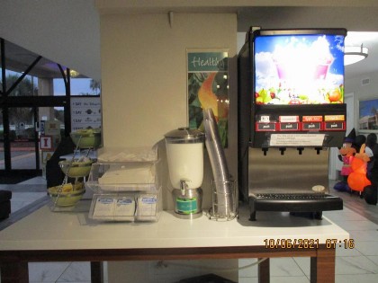Quality Inn & Suites by the Lake - image 7