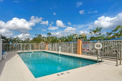 Comfort Inn Kissimmee-Lake Buena Vista South - image 24