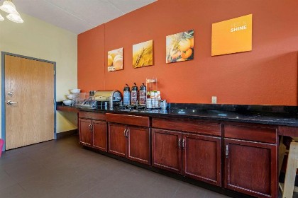 Comfort Inn Kissimmee-Lake Buena Vista South - image 29