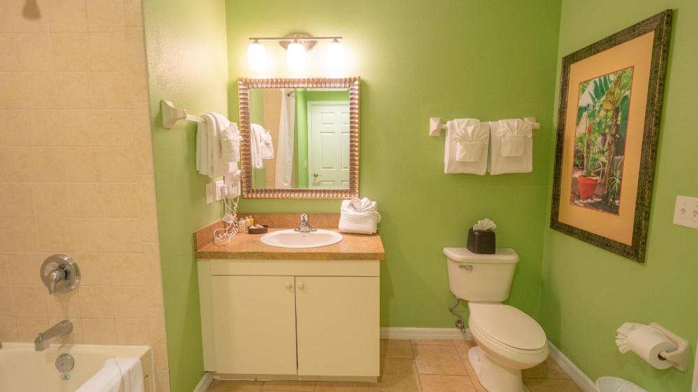 Barefoot Suite by Capital Vacations - image 5