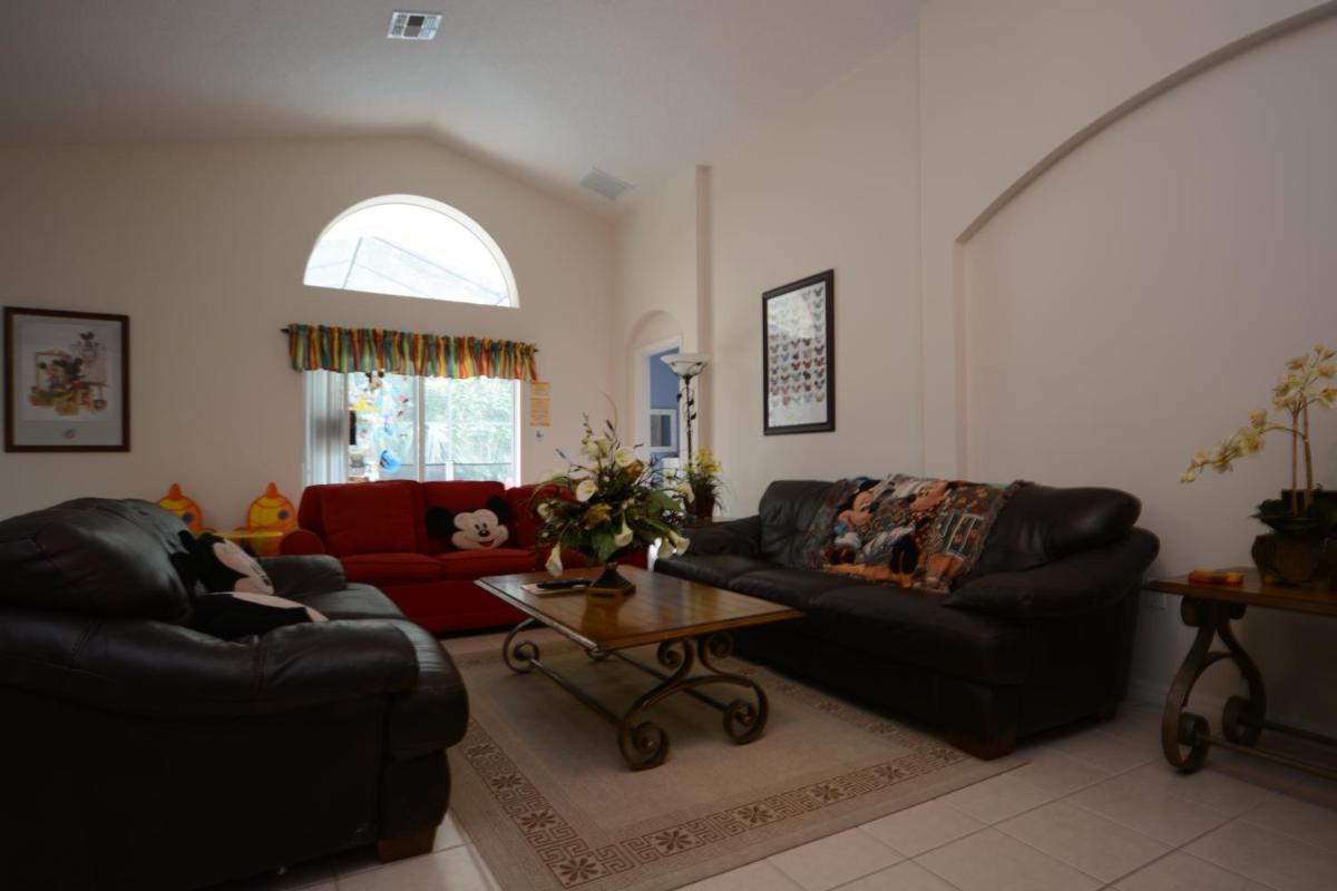 Elite Homes - Cumbrian Lakes - image 2