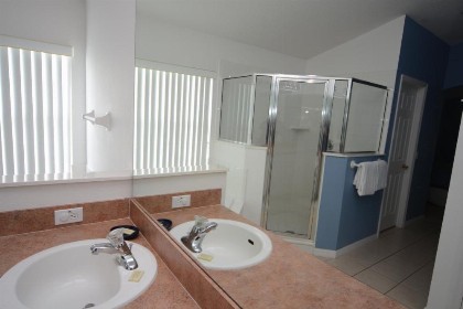 Elite Homes - Cumbrian Lakes - image 29