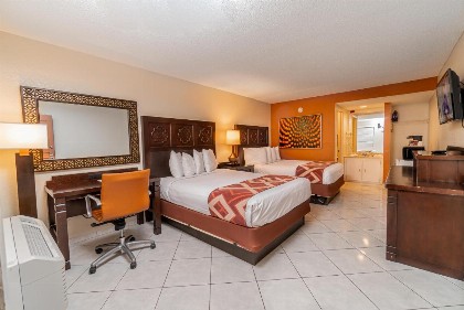 Sevilla Inn Kissimmee- Near Disney - image 3