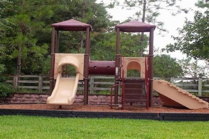 Gone 2 Florida Vacation Homes - image 29