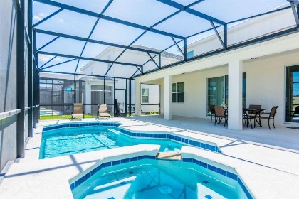Golf View Vacation Homes - image 11