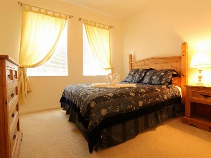 4 Bed 2245 - image 10