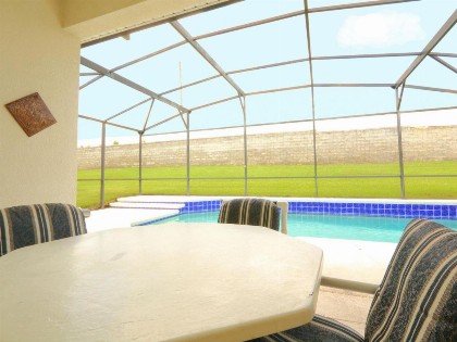 4 Bed 2245 - image 2