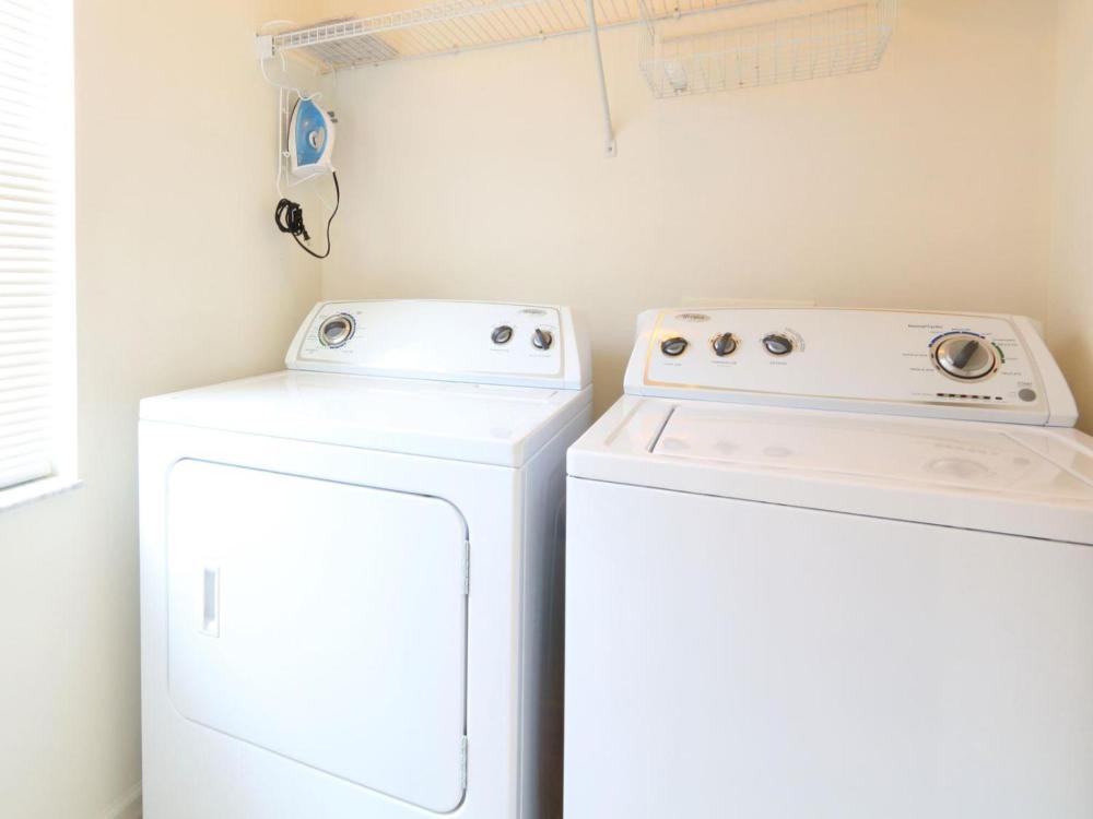 4 Bed 2245 - image 7