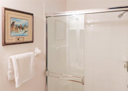 4 Bed 2269 - image 8