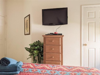 5 Bed 8002 - image 17