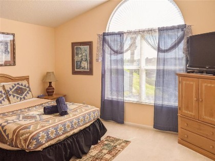 5 Bed 8002 - image 18