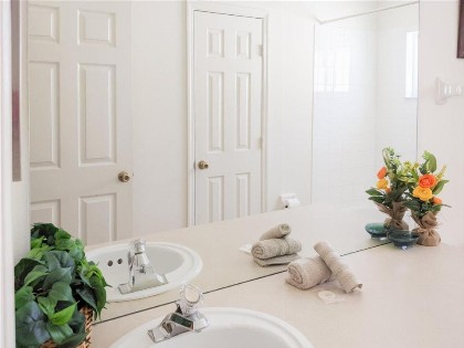 5 Bed 8002 - image 21