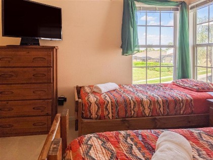 5 Bed 8002 - image 24